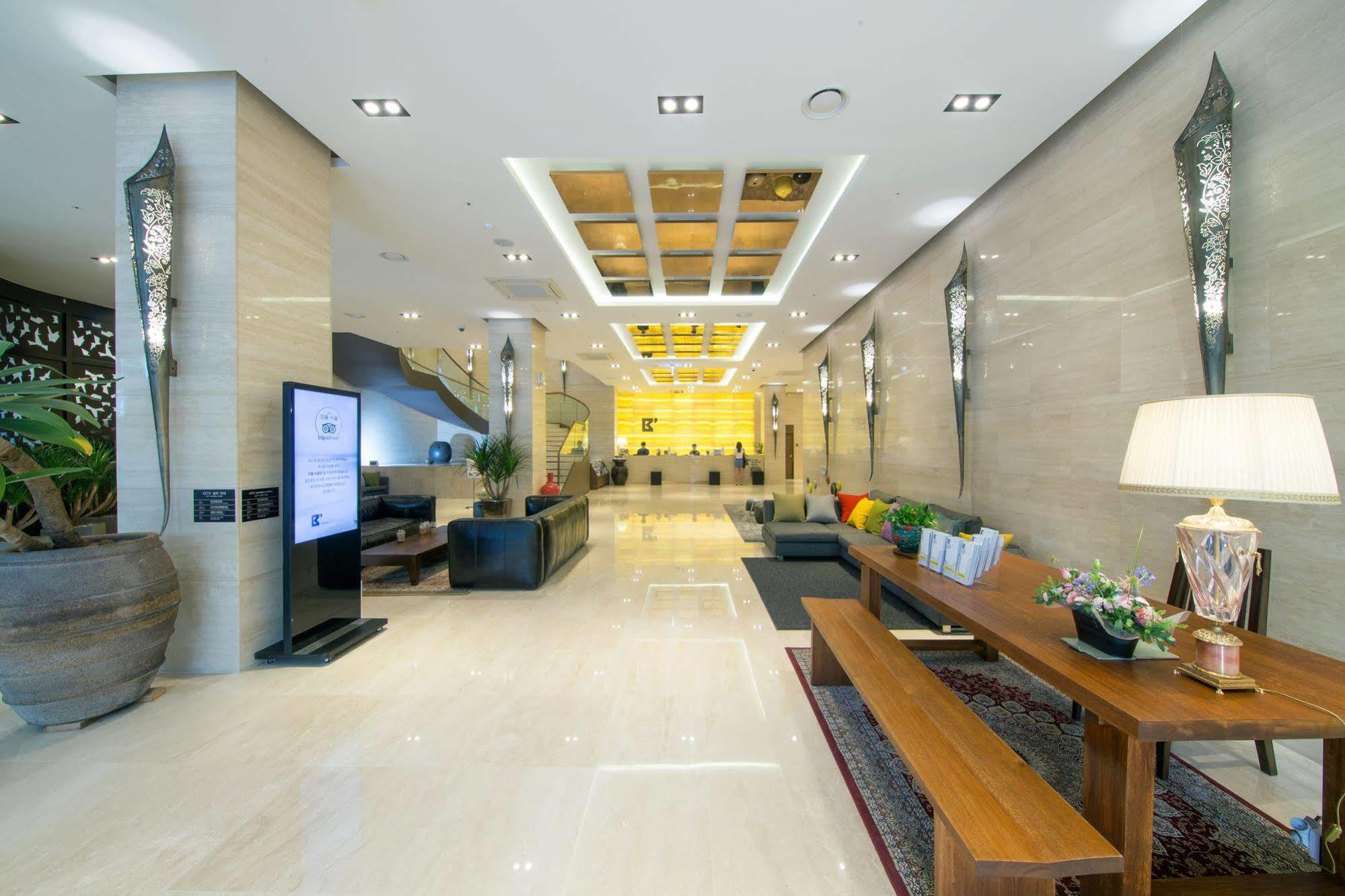Busan Business Hotel Eksteriør bilde